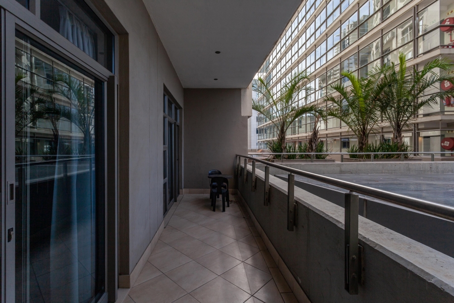 1 Bedroom Property for Sale in Cape Town City Centre Western Cape